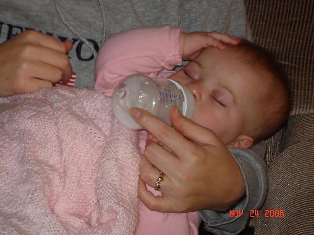 josie eating